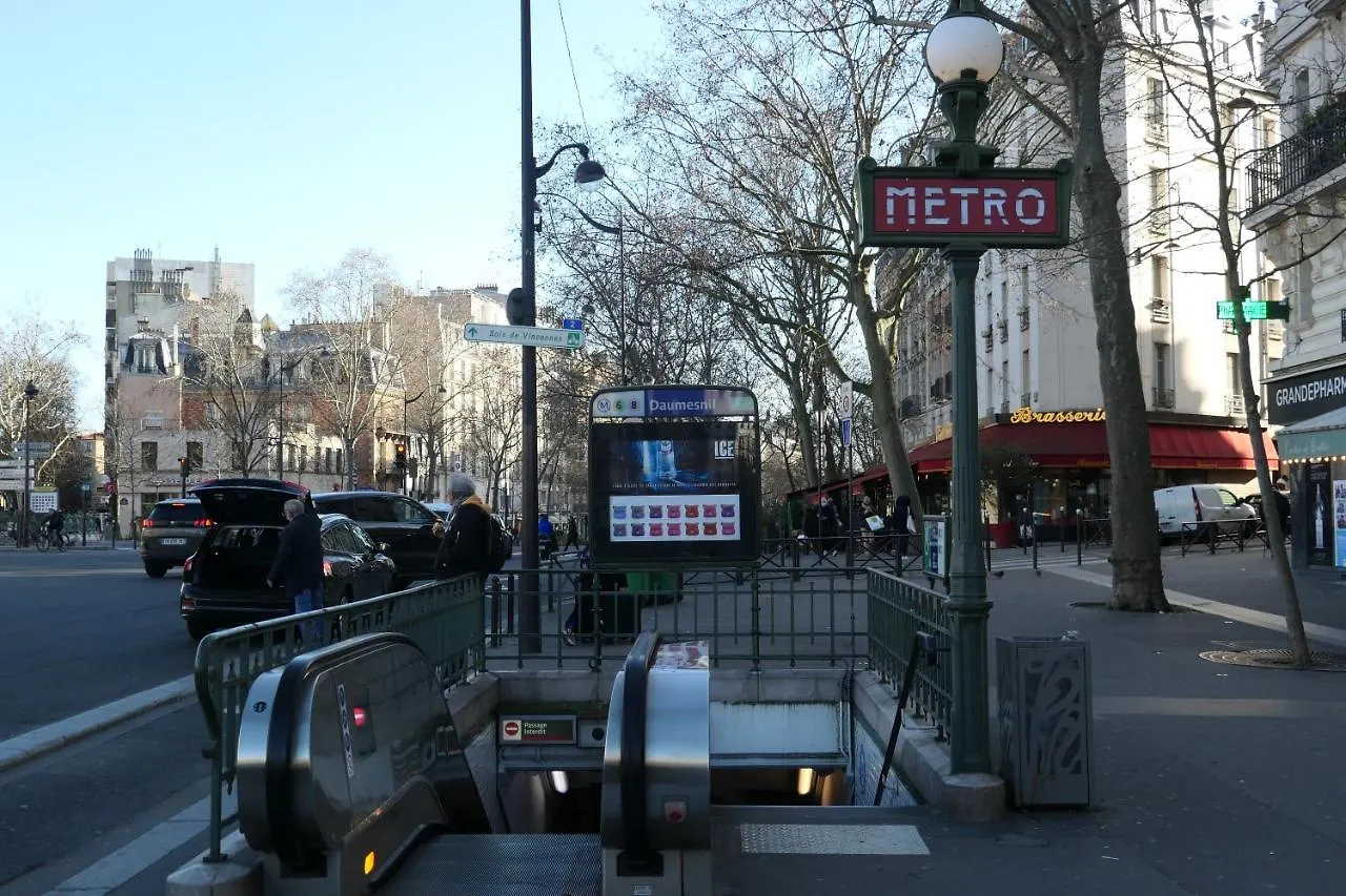 Luxury Studio Daumesnil Wifi & Netflix Paris Apartment